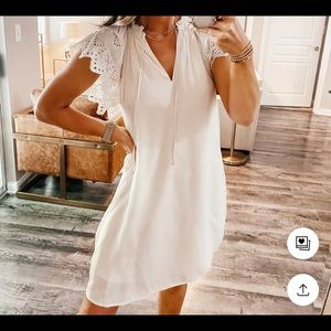 NWT Who What Wear Cream Flutter Sleeve Dress XS